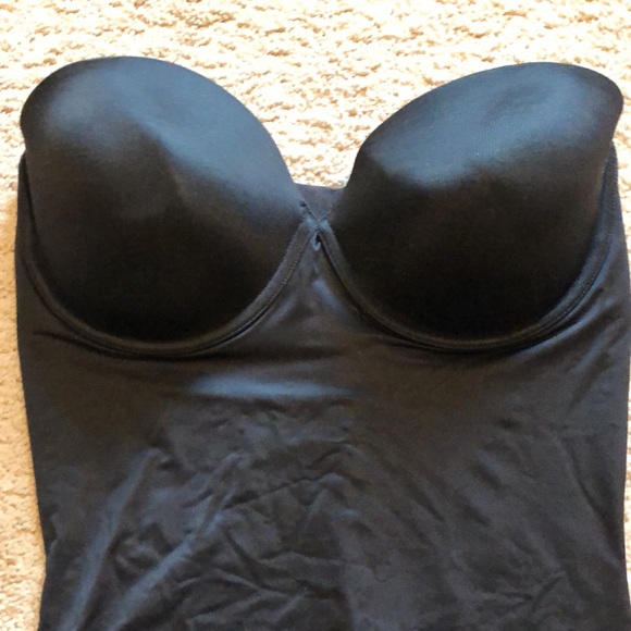 Spanx shape wear strapless body shorts Size L - Picture 2 of 8